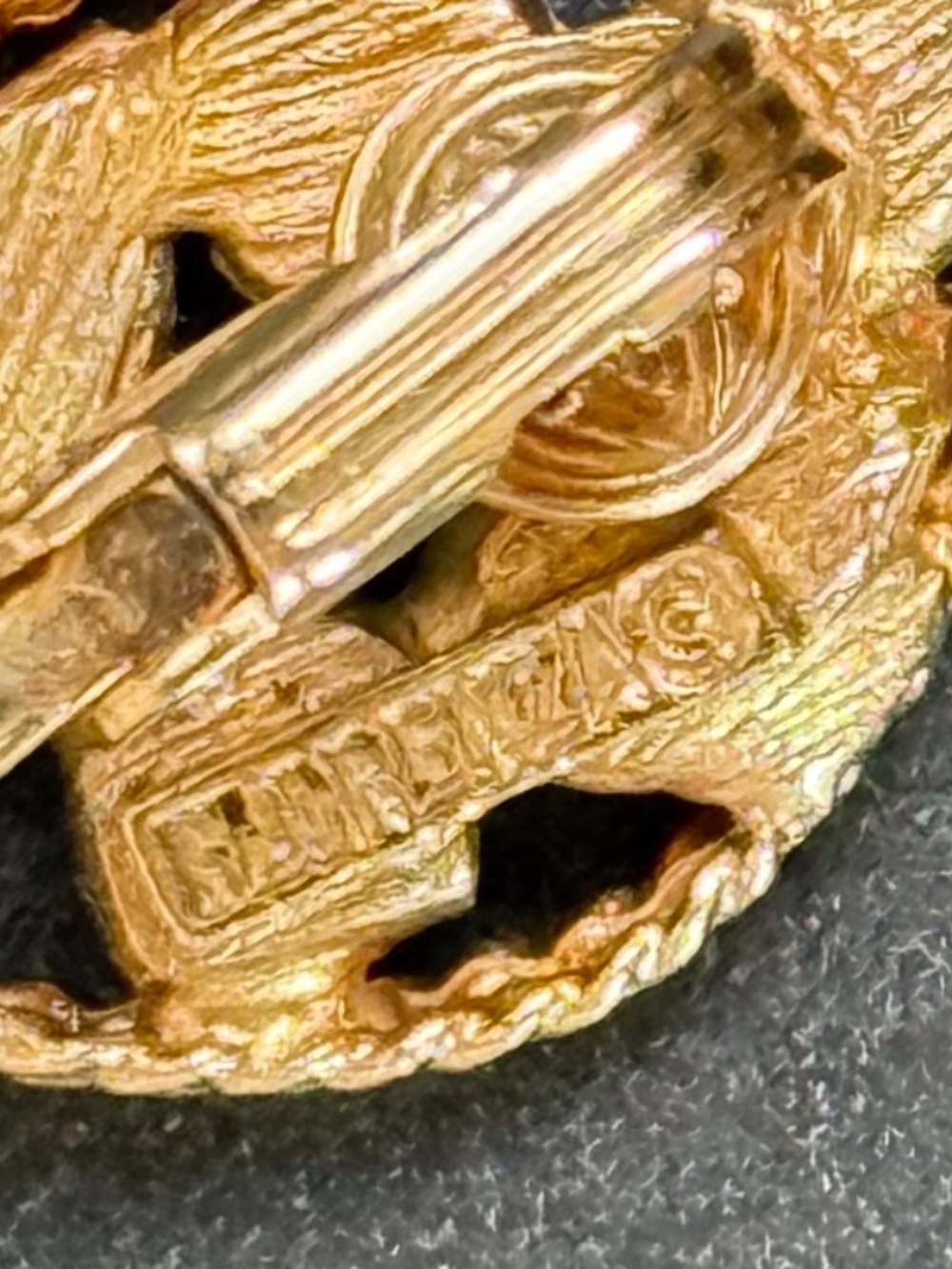 VINTAGE FLORENZA Leaf Clip Earrings Enamel Green Blue Gold MCM - Picture 5 of 6